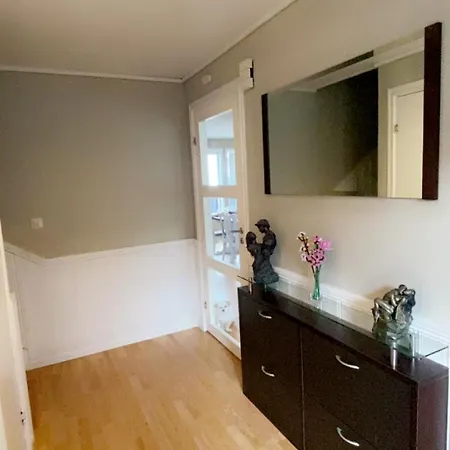 Hus Med Opptil 7 Sengeplasser * Time