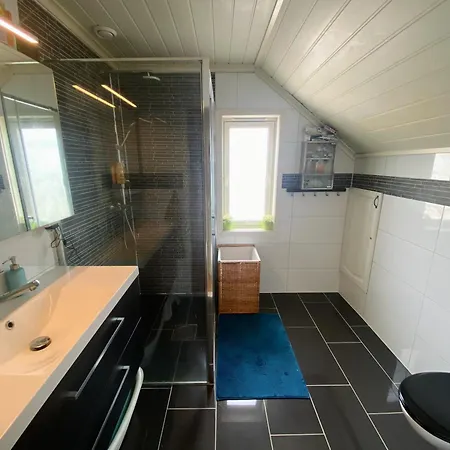 Hus Med Opptil 7 Sengeplasser Time