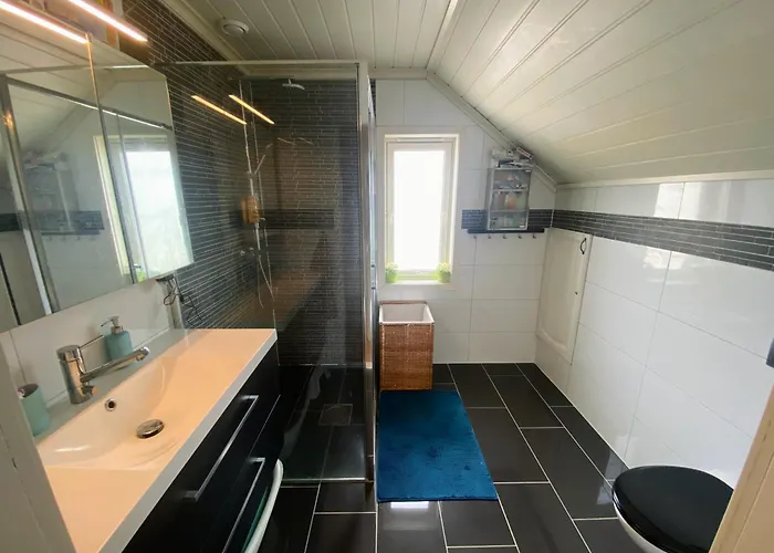 Hus Med Opptil 7 Sengeplasser Time